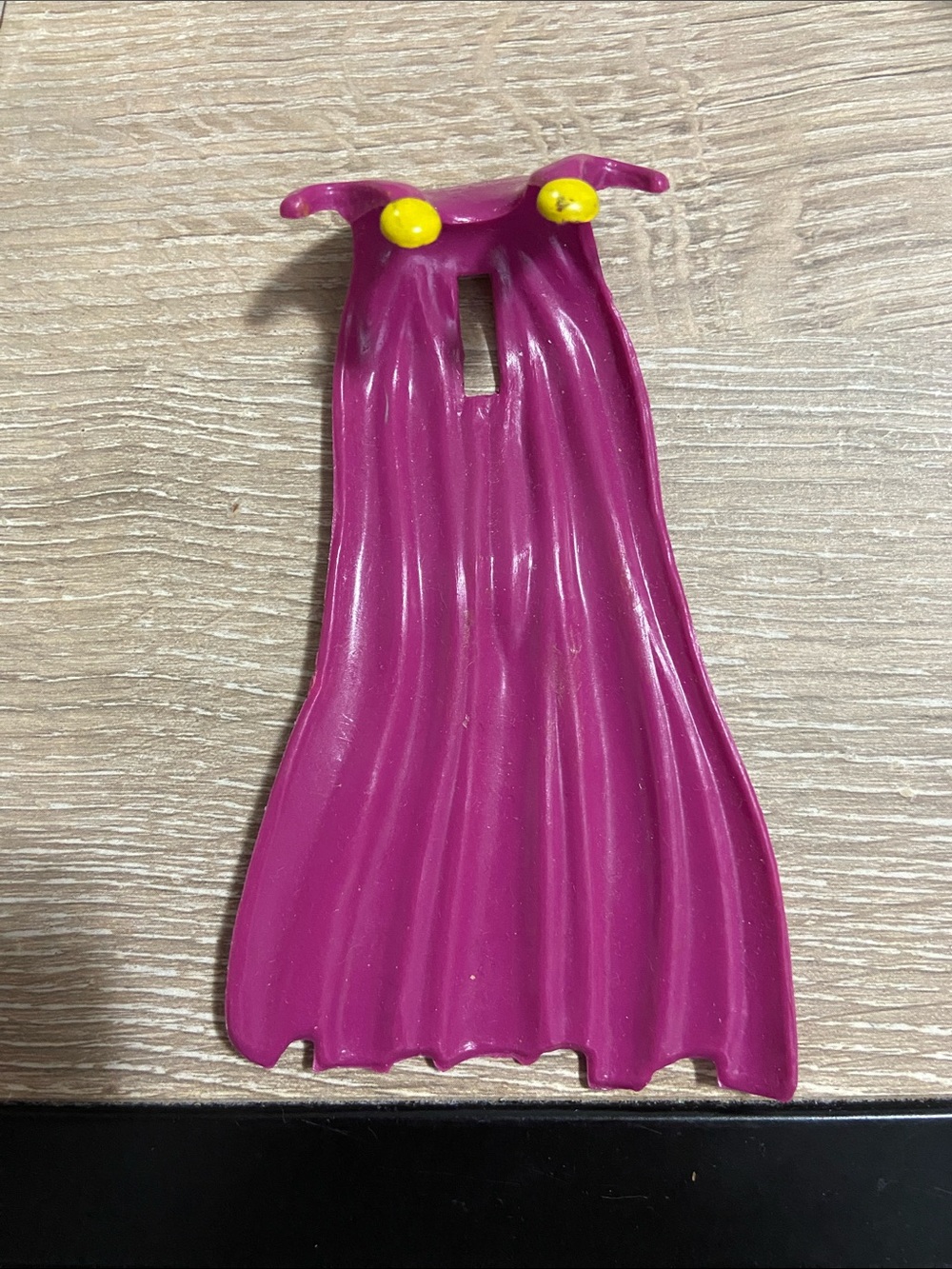 Iron Man Weapon Backlash Purple Cape Toy Biz Marvel 1995 Figure Accessory